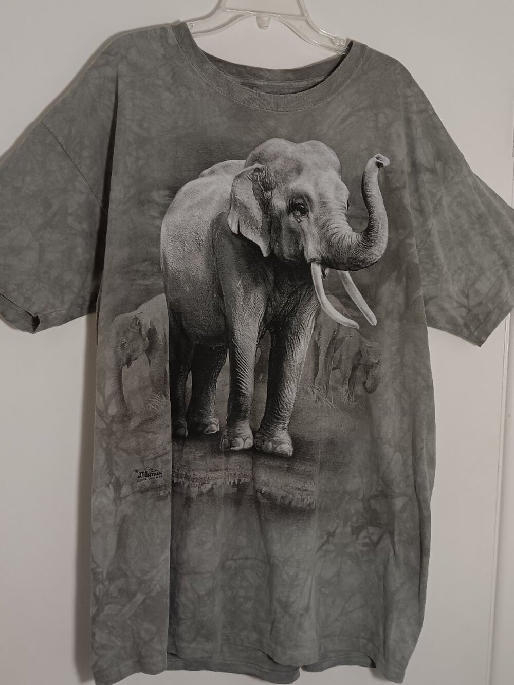 The Mountain Bronx zoo Elephant Tshirt gray tie dye NYC graphic tee 2XL 25x32